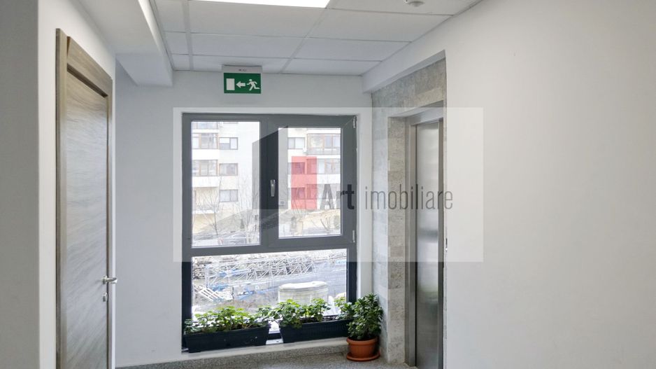 3 camere bloc nou Intrarea Monolitului - Poză 13