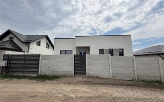 Casa de vânzare - 3 camere Comuna Berceni - confort spatiu si intimitate - Poză 1