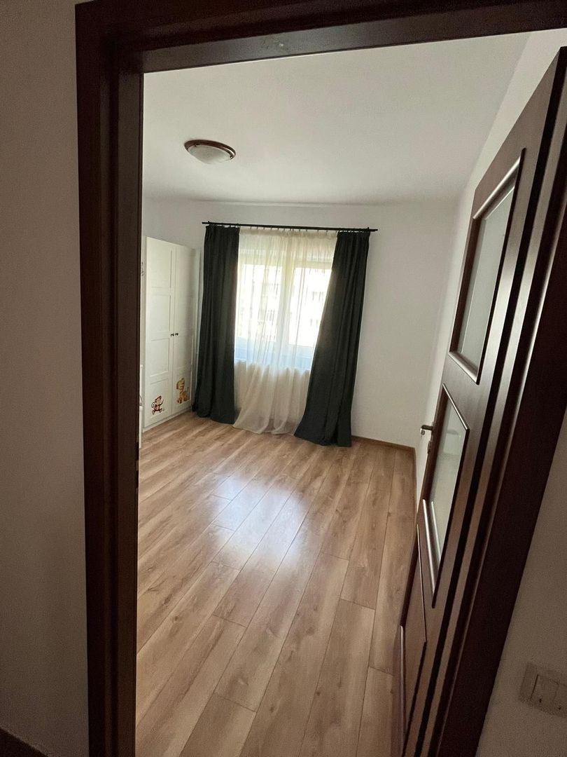APARTAMENT SPATIOS PARCARE  ZONA TEIUL DOAMNEI - Poză 9