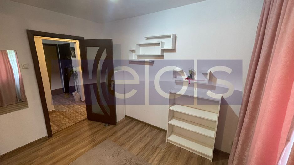 VANZARE 4 CAMERE DECOMANDAT-  LIVIU REBREANU - Poză 3