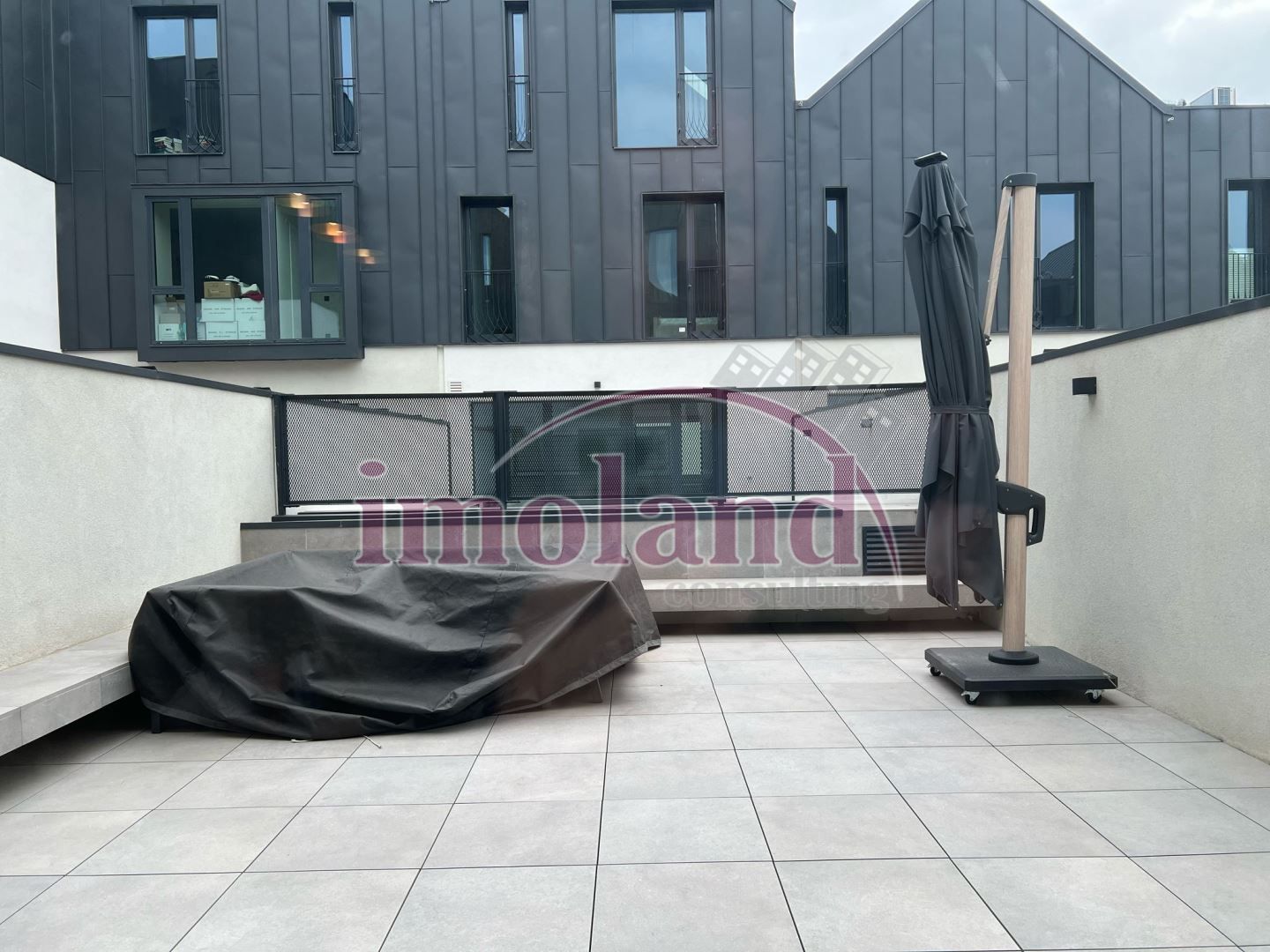 Vanzare - Townhouse 6 camere - mobilat + 2 locuri parcare Avalon Estate - Pipera - Poză 10