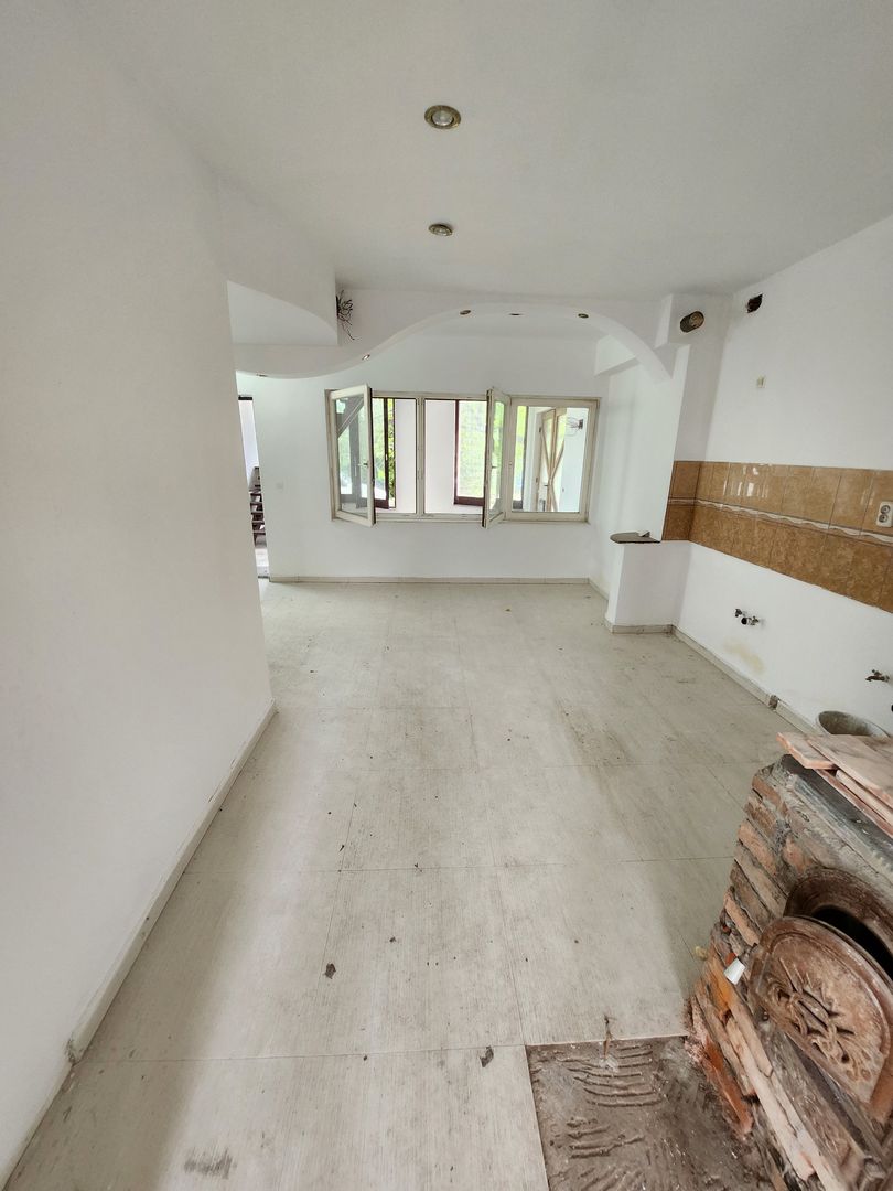 Casa P+M cu teren generos-Remetea - Poză 3