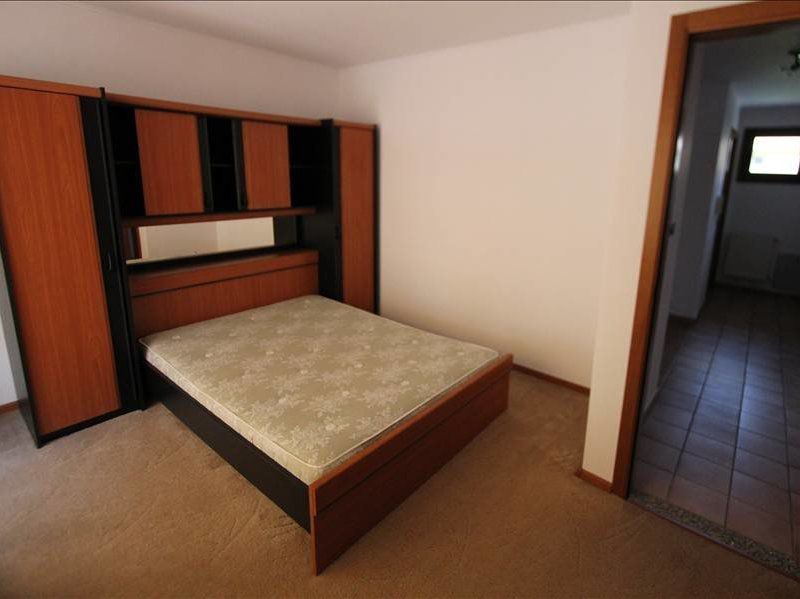 Vila P+1 deosebita, complet mobilata si dotata, cheltuieli de intretinere mici - Poză 14