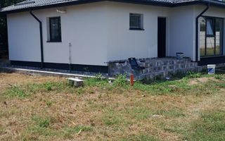 Casă individuală de vânzare – Confort, eficiență și curte proprie - Poză 2