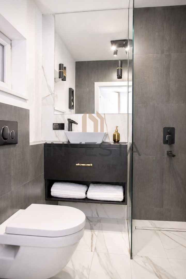 Apartament 3 camere in vila cu 150 mp curte, cartier Andrei Muresanu! - Poză 11