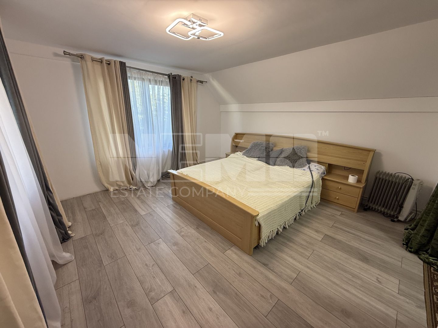 Casă de vânzare Voitinel | 32 Ari | Construită în 2023 - Poză 7