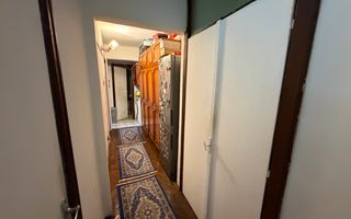 Decomandat. La 2 pasi de Shopping City. 2 bai - Poză 7