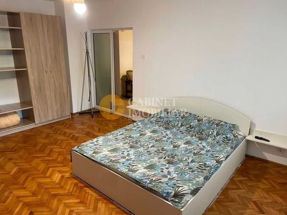 Vinzare apartament 2 camere Arcu Iasi - Poză 8