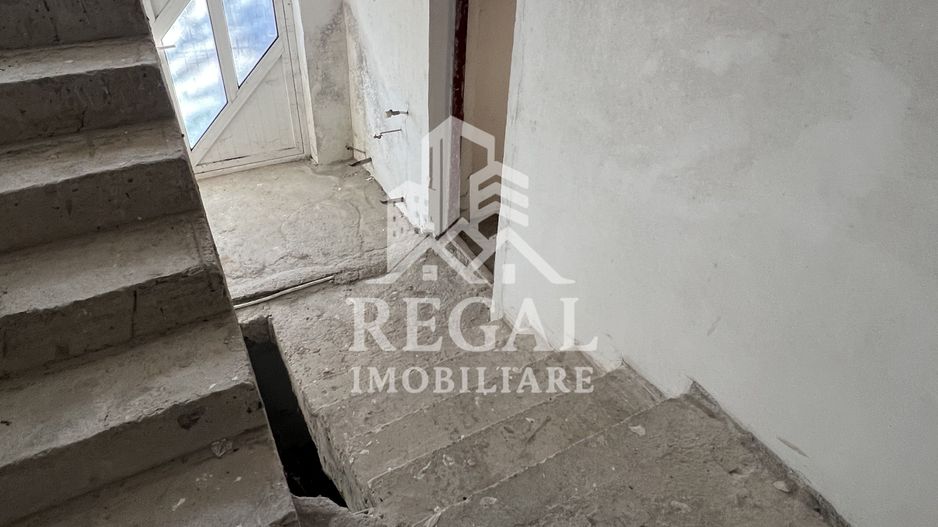 Casă de vânzare în sat Bos – oportunitate pentru locuință sau afacere - Poză 14