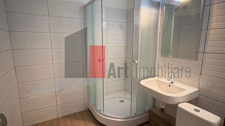 Apartament cu 2 camere-Basarabia-Titan-cu centrala - Poză 7