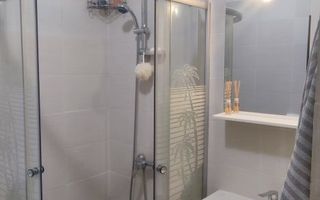 Garsonieră 23 mp,cu parcare inclusă-Zona Regal - Poză 3