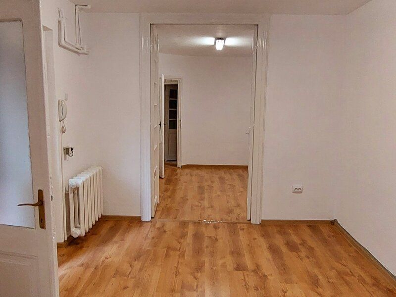 BRASADAS Inchiriaza Vila P+1 dacia - Poză 3
