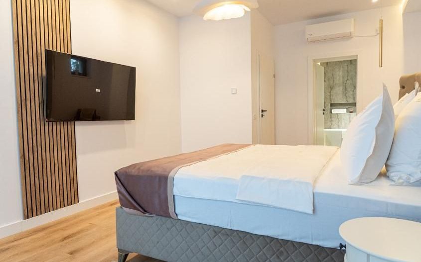 Apartament 3 camere | Green Lake | Vedere lac - Poză 3