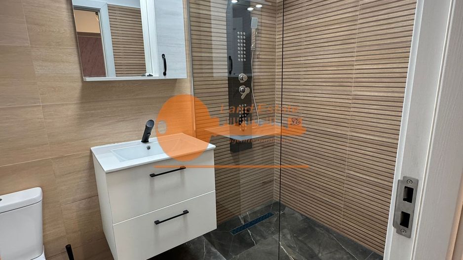 Studio Lujerului-Virtutii ( 1 minut tramvai- 8 minute metrou ) - Poză 11