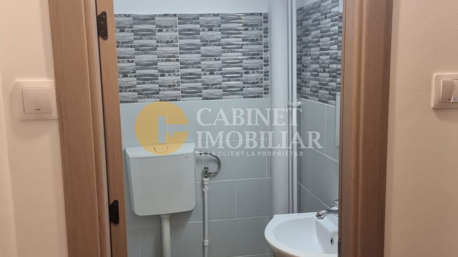 APARTAMENT 3 CAMERE - METALURGIE - DECOMANDAT - Poză 5