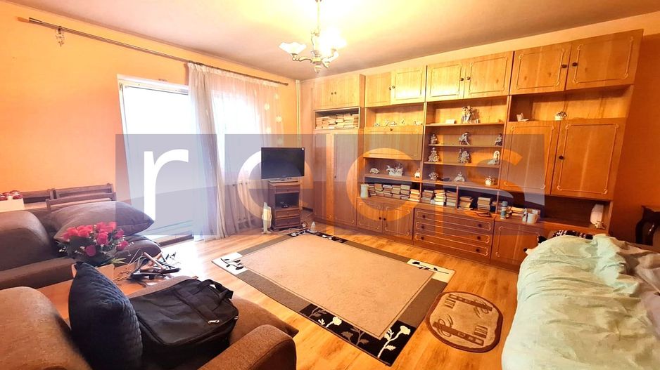 105000 EURO | APARTAMENT 2 CAMERE PARC SEBASTIAN | BLOC 1988 - Poză 1