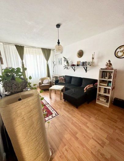 APARTAMENT DE LUX DECOMANDAT CENTRALA TERMICA BLOC 1982 REABILITAT - Poză 1