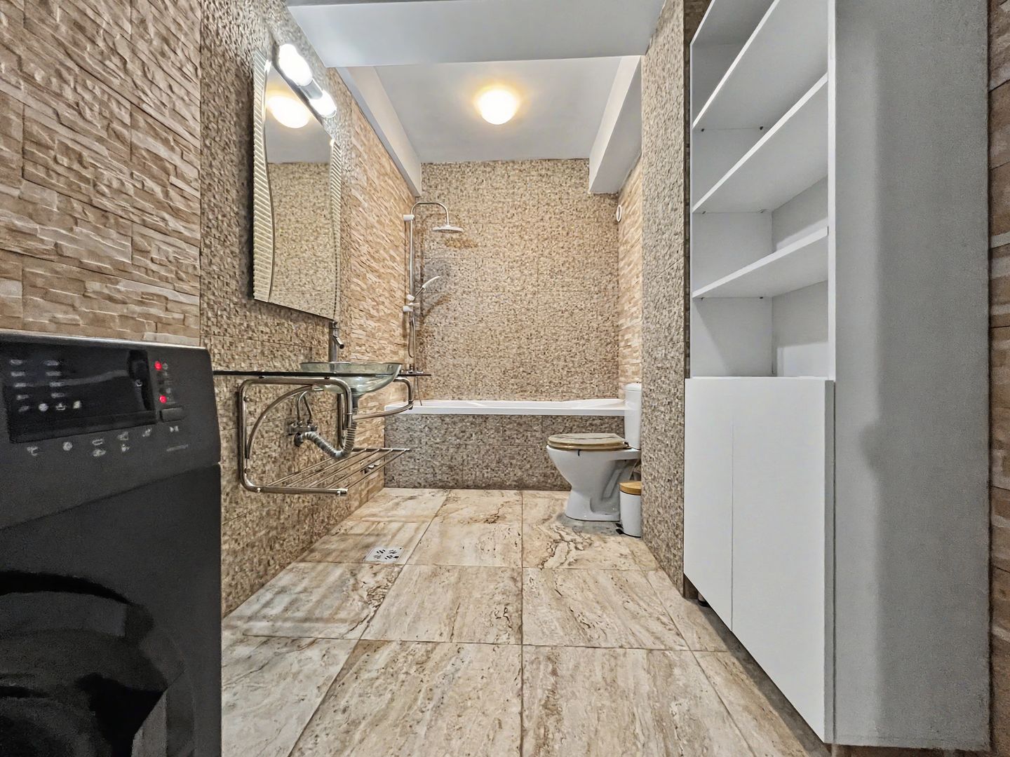 ENERGIA (COD 05) - Un apartament luminos, exact unde orașul se mișcă - Poză 16