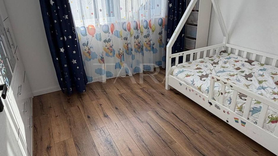 3 Camere Premium cu Terasă de 36 mp și 2 Garaje – Floresti. - Poză 5