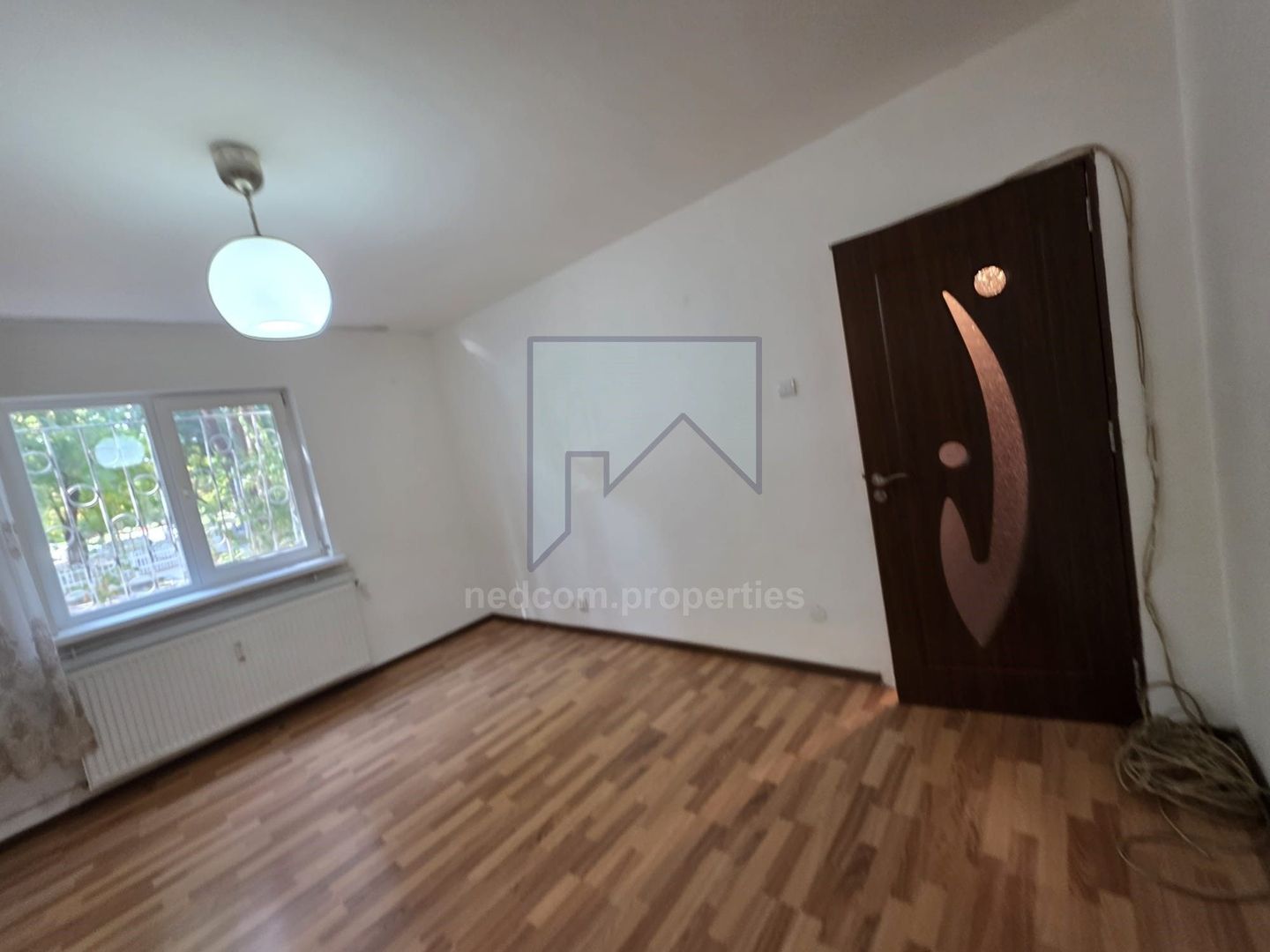 Vanzare apartament 2 camere - Parc Humulesti - Poză 1