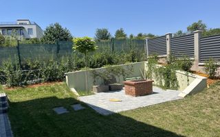 Casa Moara de Vant cu vedere superba spre lac si padure in zona SRU - Poză 6