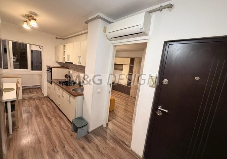 Apartament 3 camere Lipovei - Poză 4