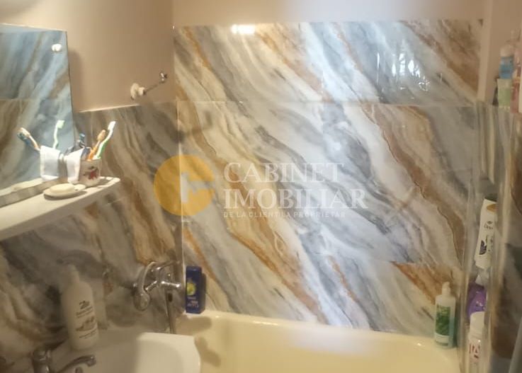 Apartament 2 camere decomandat - zona Alexandru cel Bun - Poză 4