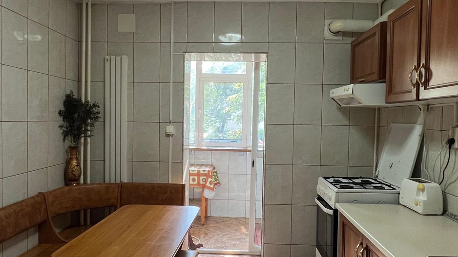 2 camere Aviatiei | Capalna | pivnita sub balcon - Poză 6