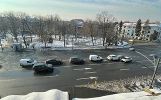 Investitie 2 camere Dorobanti centrala proprie - Poză 1