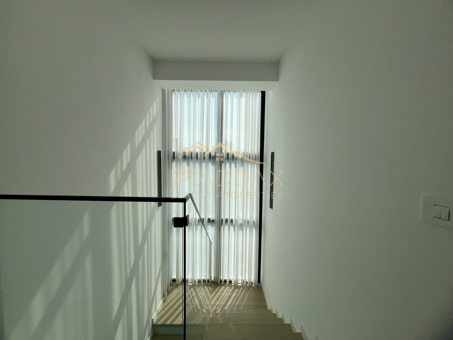 Vila LUX **5 camere**3 locuri parcare** Complex NOU//Sisesti - Poză 48