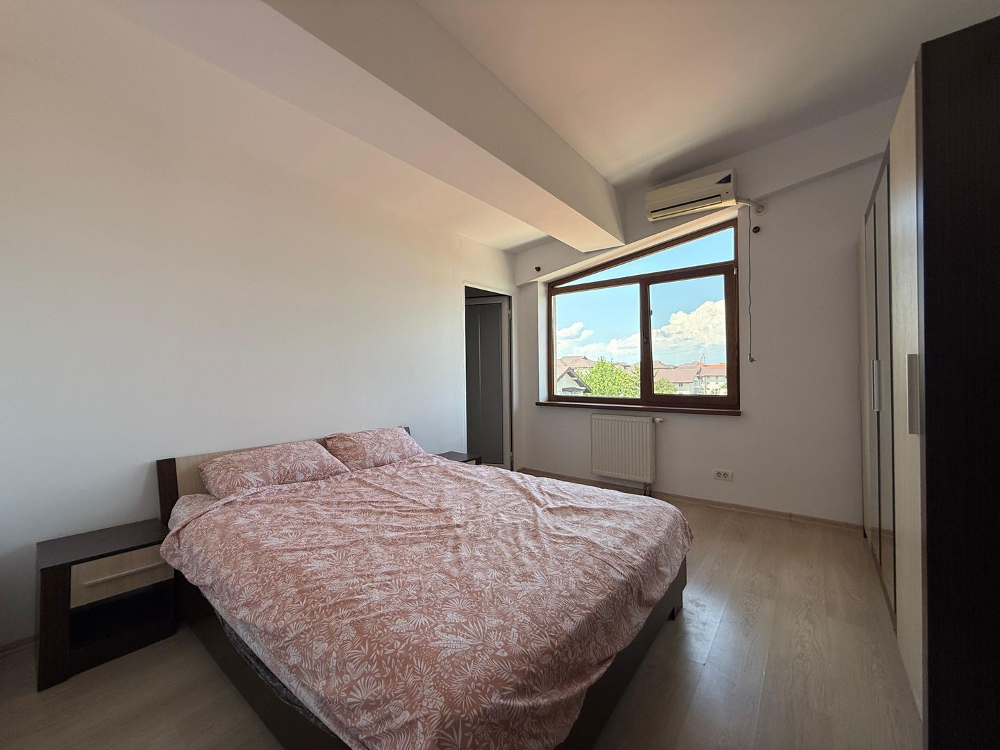 Apartament central Otopeni | 3 camere | Et inalt - Poză 7