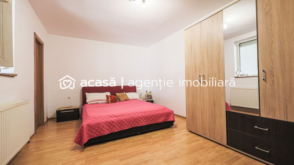 Rezervat Casă renovată cu 3 camere din cărămidă în Gradiste - Poză 4