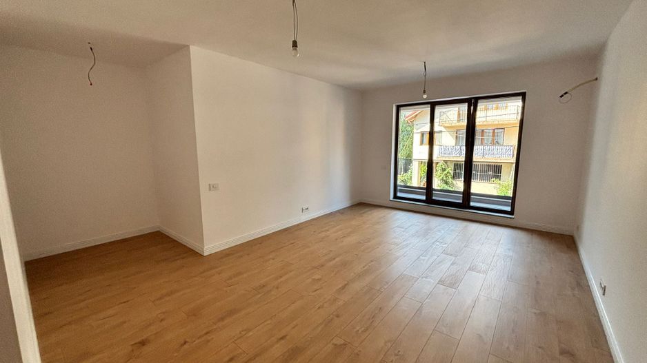 Apartament spatios 2 camere  I Aviatiei - Poză 6