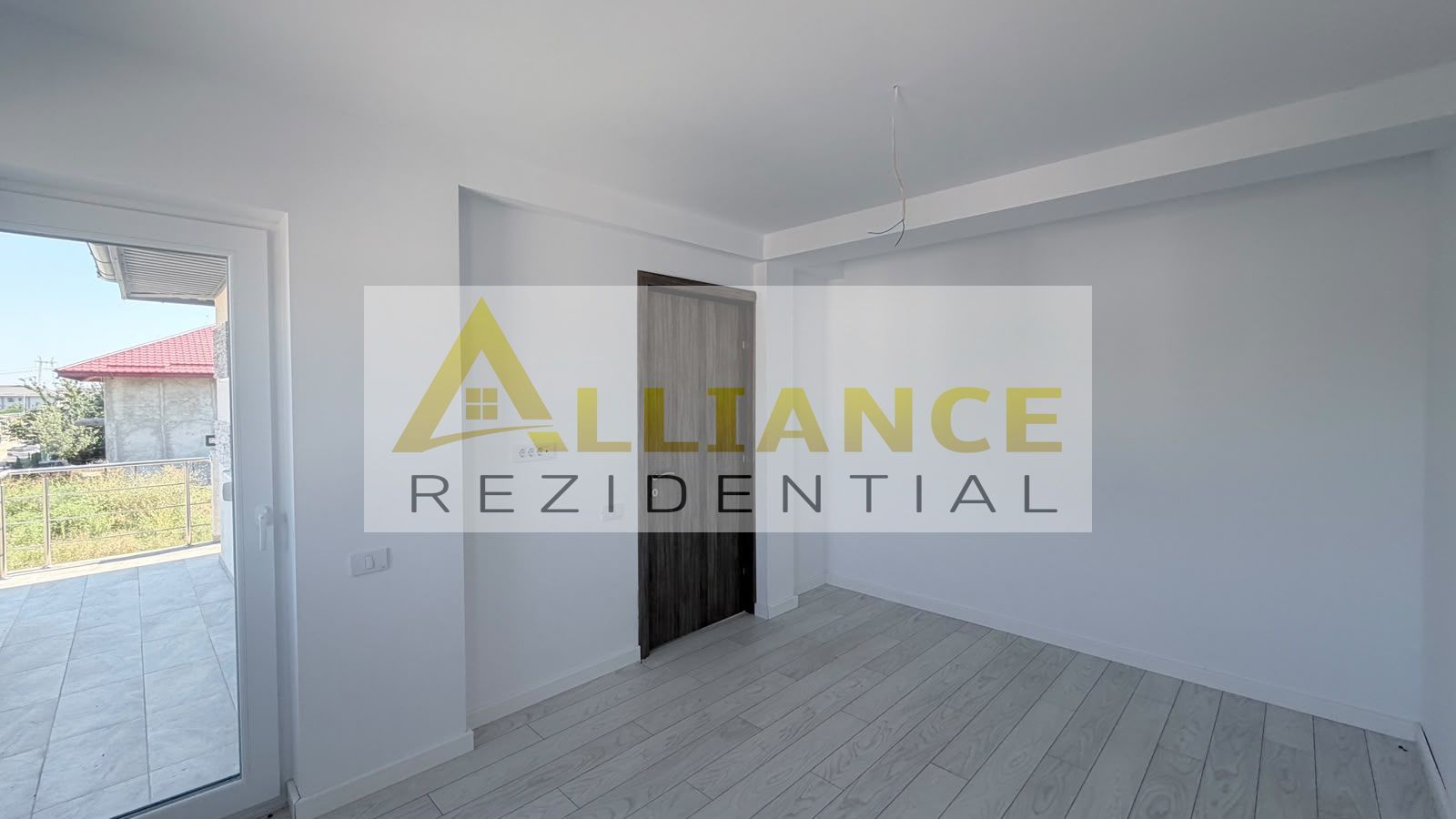 Casa Individuala - 4 camere - 2 bai - 250mp teren - Poză 7