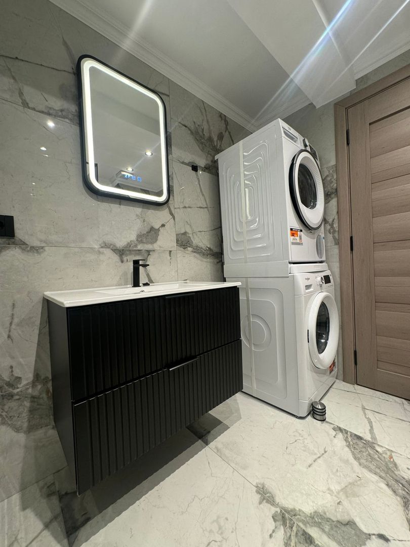 Apartament de Închiriat/Vânzare  I Suceava/Central I 123.000/420Euro - Poză 4