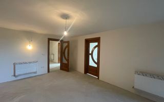 Casă la Rosu | Teren imprejmuit | Priveliste panoramica| Burla - Poză 13