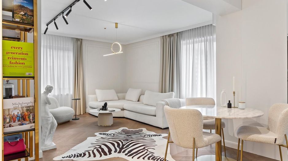 Apartament 3 camere premium de vanzare finisaje de lux Pipera - Poză 1