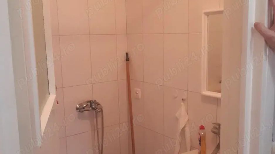 BRASADAS vinde ap 4 cam la etajul 2/4. - Poză 8