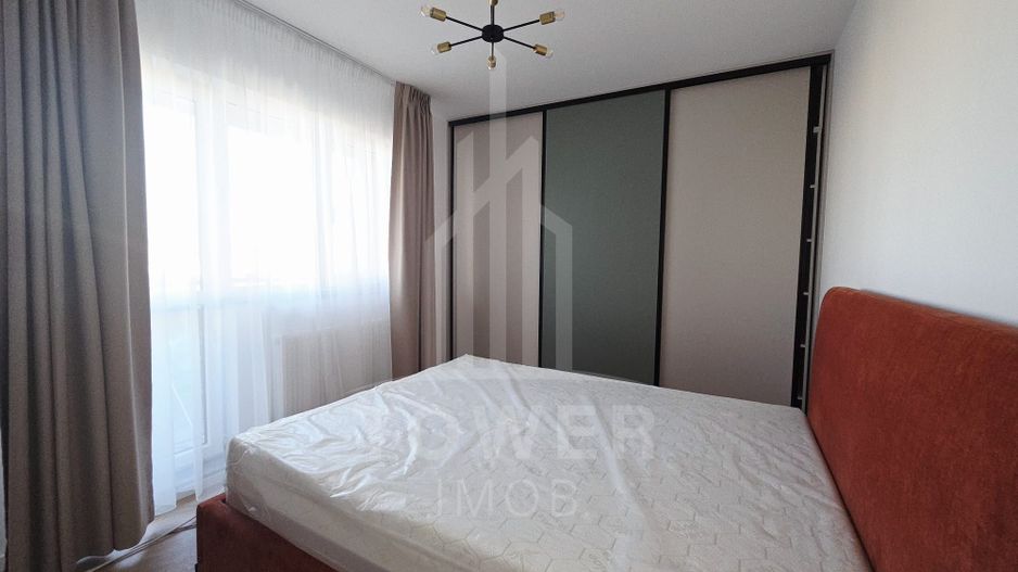 Apartament 4 camere  supwr lux de închiriat - Poză 15