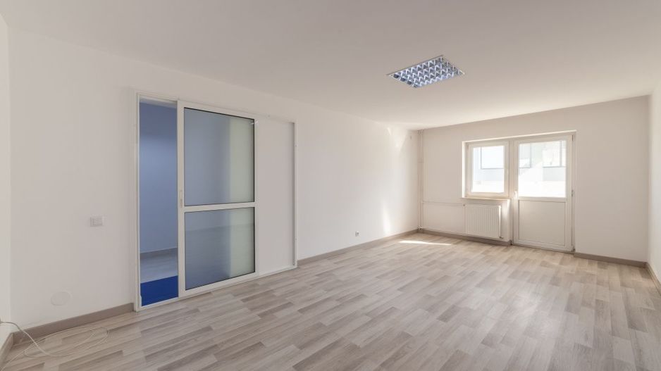 8 garsoniere disponibile Bascov, Pitesti - Poză 2