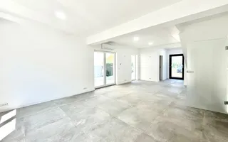 Casa individuală de închiriat - Giroc intrare - Poză 18