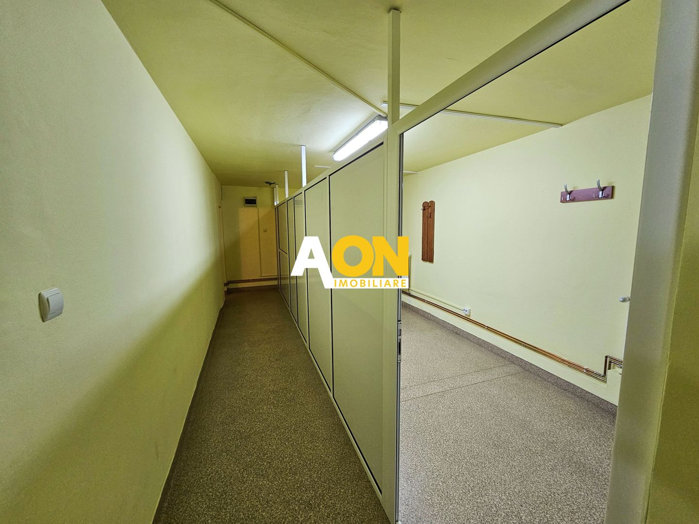 Spatiu comercial pretabil birouri, cabinete medicale, Cetate - Poză 9