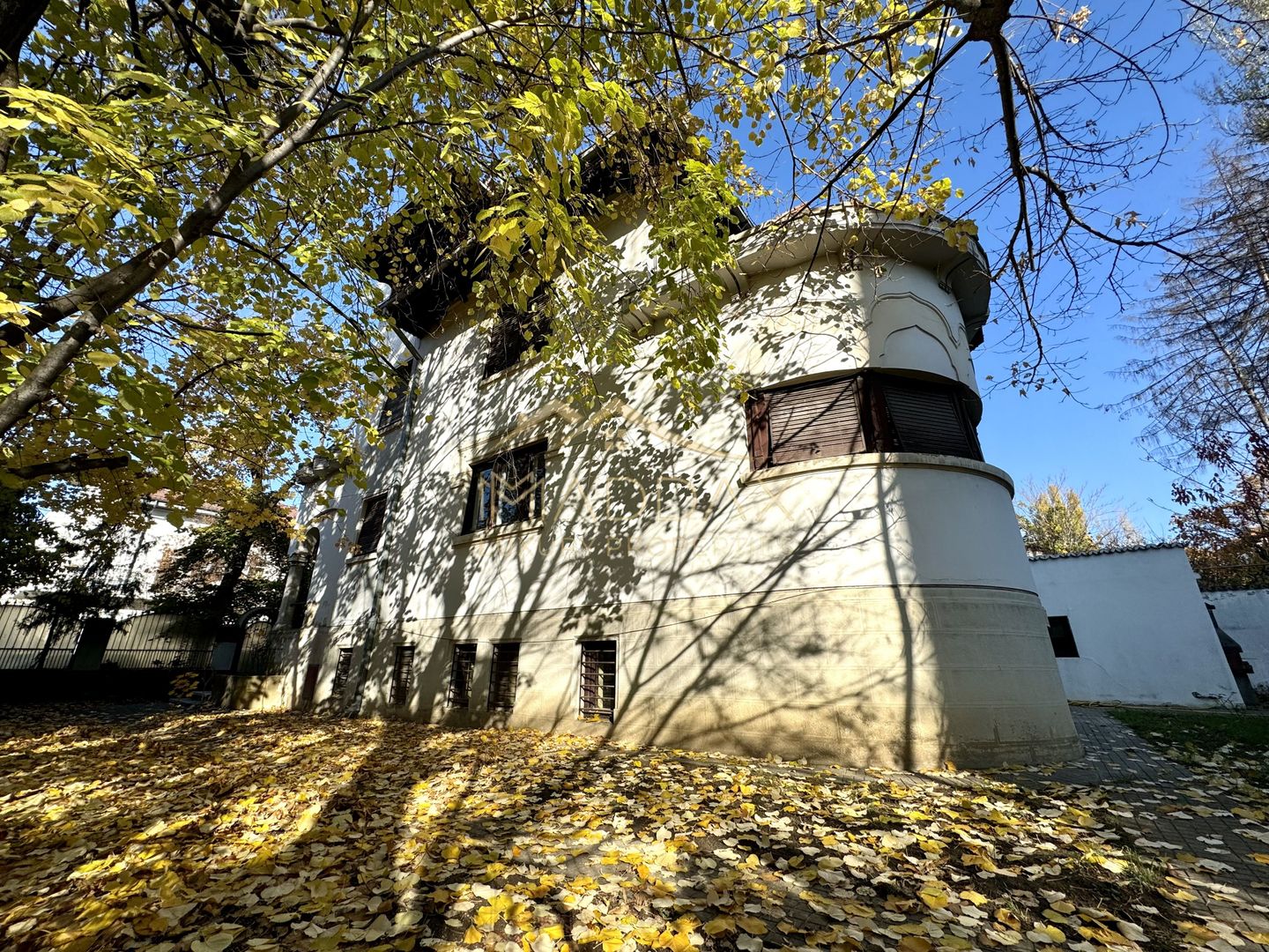 Vila Impresionanta *503mp* TEREN *577mp* // Zona Casin - Poză 16