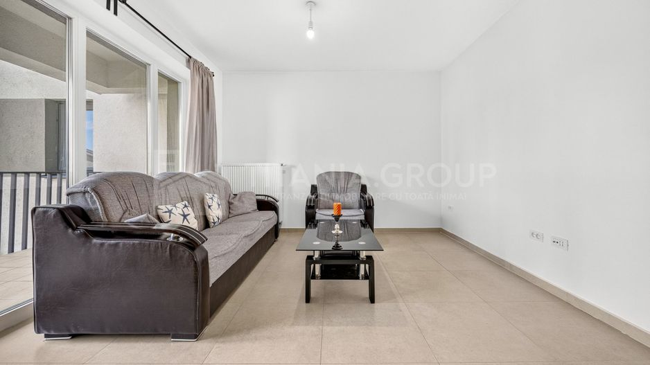 Studio modern | Kasper Coresi | Parcare & boxă - Poză 3