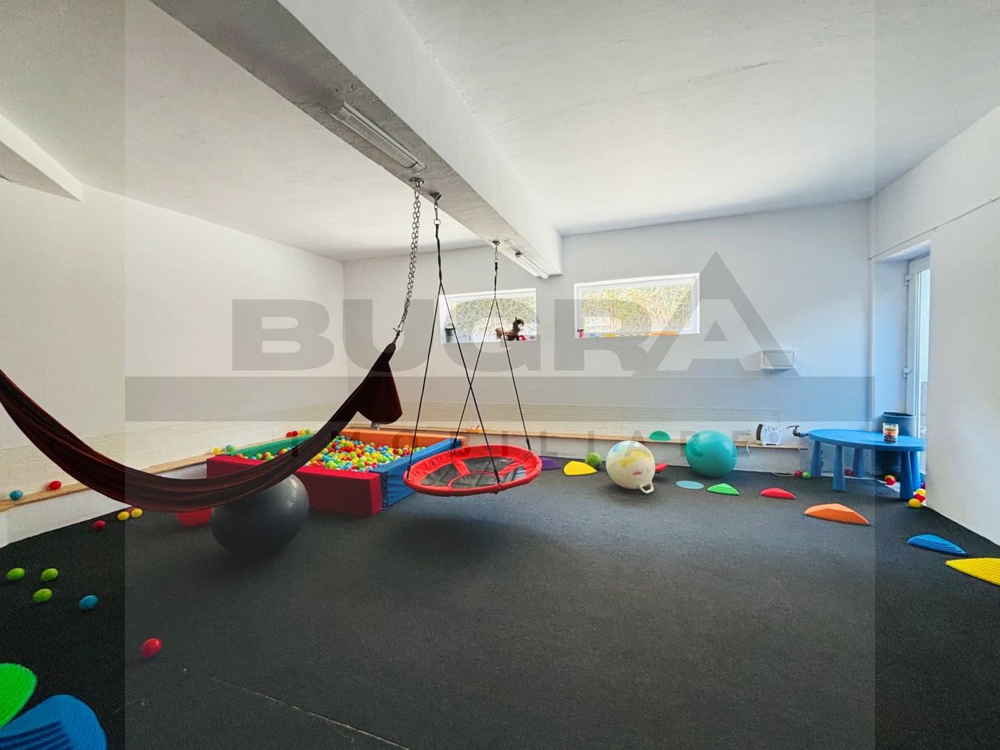 Casa individuala 450 mp, teren 1500 mp, 10 locuri parcare, Grand Hotel - Poză 11