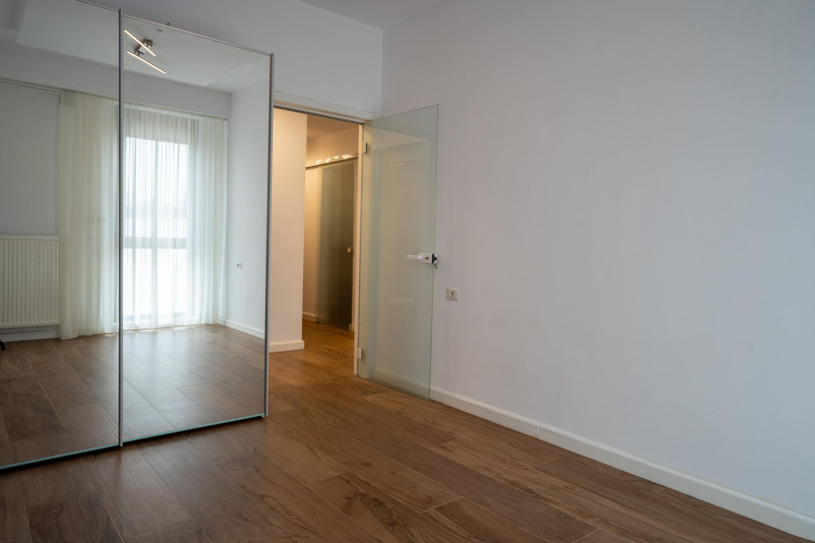 Apartament modern 3 camere I Zona Victoriei - Poză 14