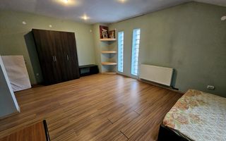 Vilă spațioasă, central, ideală pentru activități comerciale/birouri - Poză 18