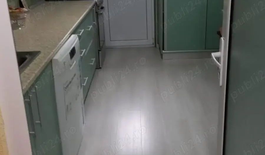 Apartament 3 camere, IC Frimu,  etaj 2 - Poză 1