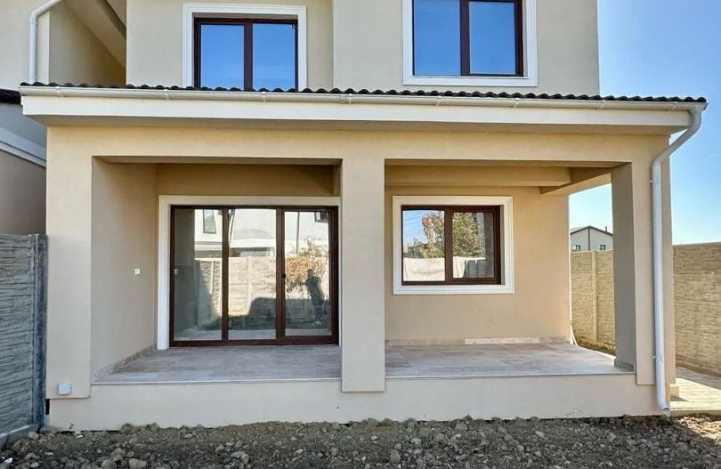 Chisoda | Casa Individuală | 4 Dormitoare | Terasă | Curte Amenajată - Poză 6