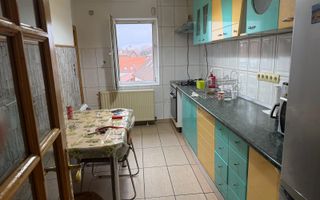 Apartament 195mp si garaj de 30 mp Stefan Cel Mare langa Politie - Poză 3